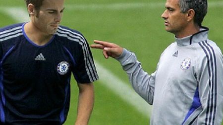 Mutu, dezvăluiri despre obiceiul lui Mourinho: "Nu puteai să te înțelegi in vestiar" + ritualul de neclintit al lui Hidetoshi Nakata: "Stătea ca turcul..."