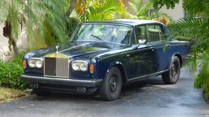 Povestea care a lăsat SUA mută de uimire. I-au făcut cadou la pensionare un Rolls-Royce
