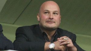 Paszkany propune o pedeapsă SEVERĂ‚ pentru Becali:** "E un personaj PENAL! Să ia amendă exact suma de care vorbește"