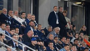 S-a aflat cum a ajuns să spună adio fotbalului un fost jucător al naționalei României! Chinurile prin care a putut să treacă: „Ce nu știe lumea este că n-am mai putut să fac asta!” | VIDEO EXCLUSIV DINAMO