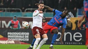 Verdictul lui Gigi Becali despre arbitrajul din Rapid - FCSB 0-0. A cerut să se facă asta în direct, la TV!