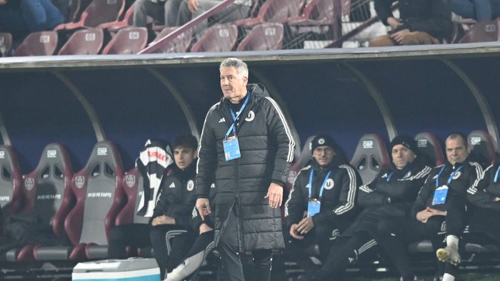 BĂTAIE GENERALĂ după CFR - U Cluj 3-2! Cristiano Bergodi a sărit la gâtul lui Andrei Cordea și apoi și-a împărțit pumni cu Karlo Muhar!