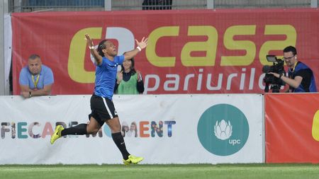 Discurs superb al lui Eric, după golul care a decis finala Cupei României: "De 12 ani aștept asta. Eu n-am făcut nimic, băieții ăștia au alergat". Brazilianul a izbucnit în plâns