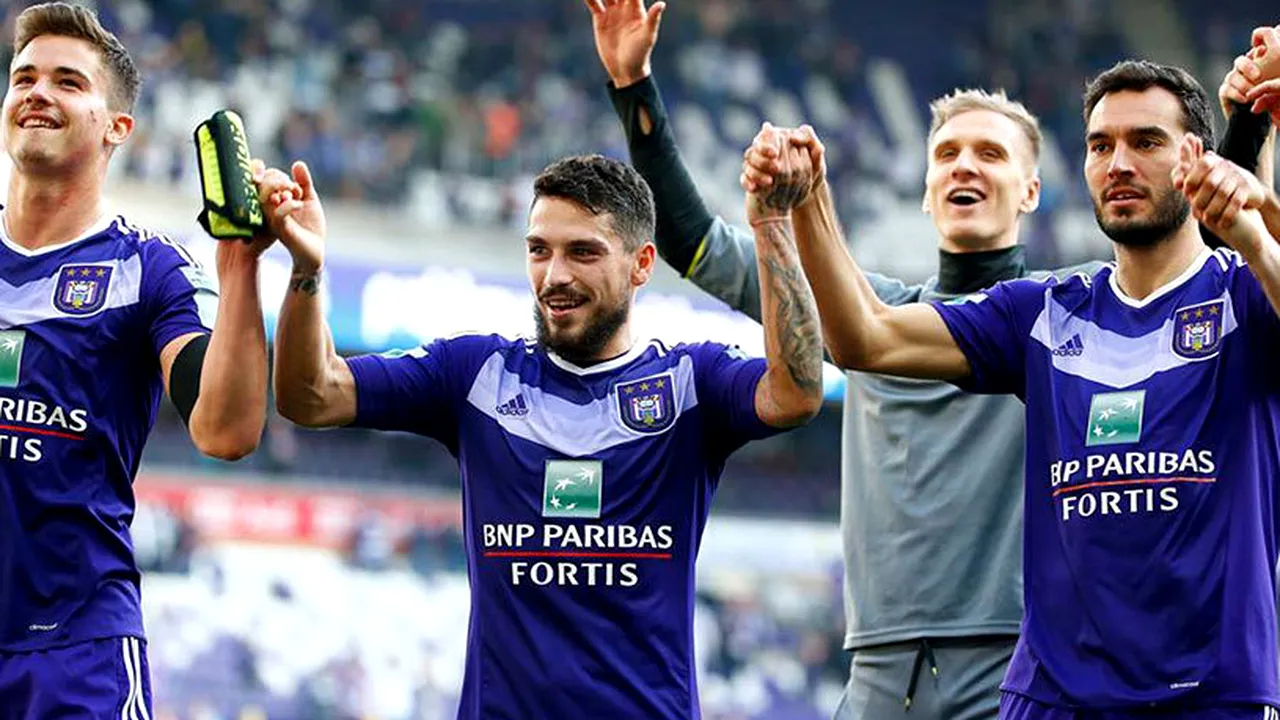 Săptămână fenomenală pentru Nicolae Stanciu. FOTO | Ce trofeu a primit la finalul meciului Anderlecht - Beveren 3-0