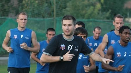 Ce nu s-a văzut la TV. După 14 ani în Ghencea, așa a reacționat Edi Iordănescu la golurile Pandurilor. Ce a făcut 