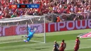 VIDEO Minunea de pe Wembley!** Sir Alex, Di Matteo și Wenger încep războiul după acest GOLAZO al lui Powell