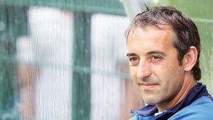 Codrea: "Este foarte greu să vină Giampaolo la Steaua!** Vrea să rămână în Italia să arate cât este de bun"