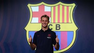 Prima reacție a lui De Jong după ce De Ligt a ales Juventus + cine e catalanul care îl susține pe mijlocaș: "El mă ajută cu spaniola"
