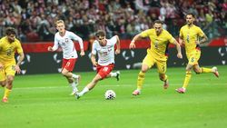 Primii doi fotbalişti care au părăsit lotul lui Gică Hagi înainte de România – Suedia