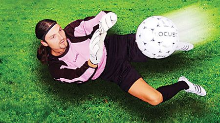 VIDEO Globe-trotter-ul fotbalului!** VEZI ce portar a ajuns la cel de-al 27-lea club din carieră