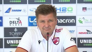 Cutremur la Dinamo! Se duc lupte interne pentru schimbarea lui Flavius Stoican! Liderii DDB vor să-l readucă la echipă pe Dușan Uhrin! Ce pretenții are cehul pentru a reveni! EXCLUSIV