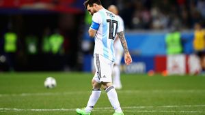 Argentina lui Messi, "călcată în picioare" după eșecul categoric în fața Croației. "Este cea mai proastă echipă din istorie". Tactica lui Sampaoli? "Dă-i mingea lui Messi și așteaptă un miracol!"