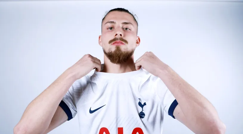 Radu Drăguşin a luat decizia în privința plecării de la Tottenham. Presa din Anglia a făcut anunțul după ce românul a fost iar rezervă