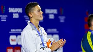 Federația Europeană de Natație a dat verdictul despre David Popovici pe Twitter: „Regele”