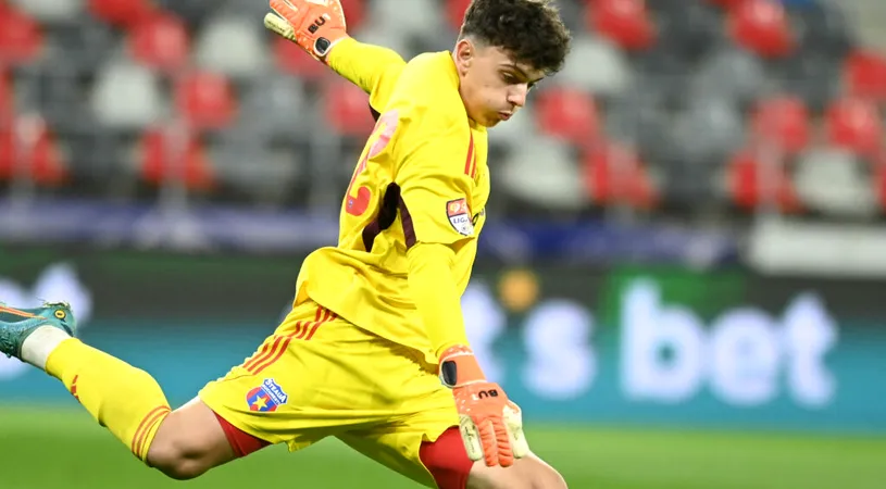 Steaua a prelungit împrumutul lui Adrian Frănculescu de la CFR Cluj. Reacția portarului, care va mai petrece un sezon în Ghencea