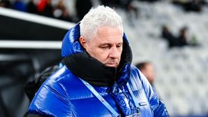 Șumudică, scandal cu atacantul de 50.000.000 de euro la primul meci din Arabia Saudită. Ce s-a întâmplat