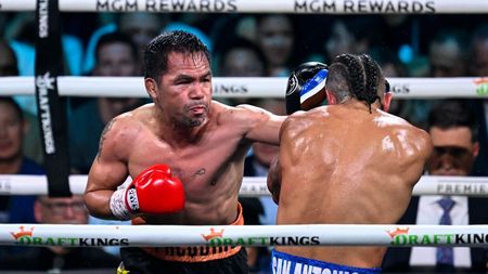 Scandal internațional! I-au refuzat victoria lui Manny Pacquiao, iar publicul a luat-o razna