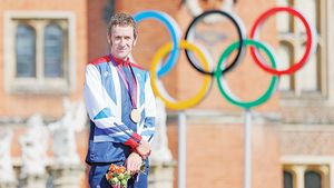 Cavaler pe două roți!** Cu șapte medalii, Bradley Wiggins l-a depășit pe canotorul Sir Steve Redgrave