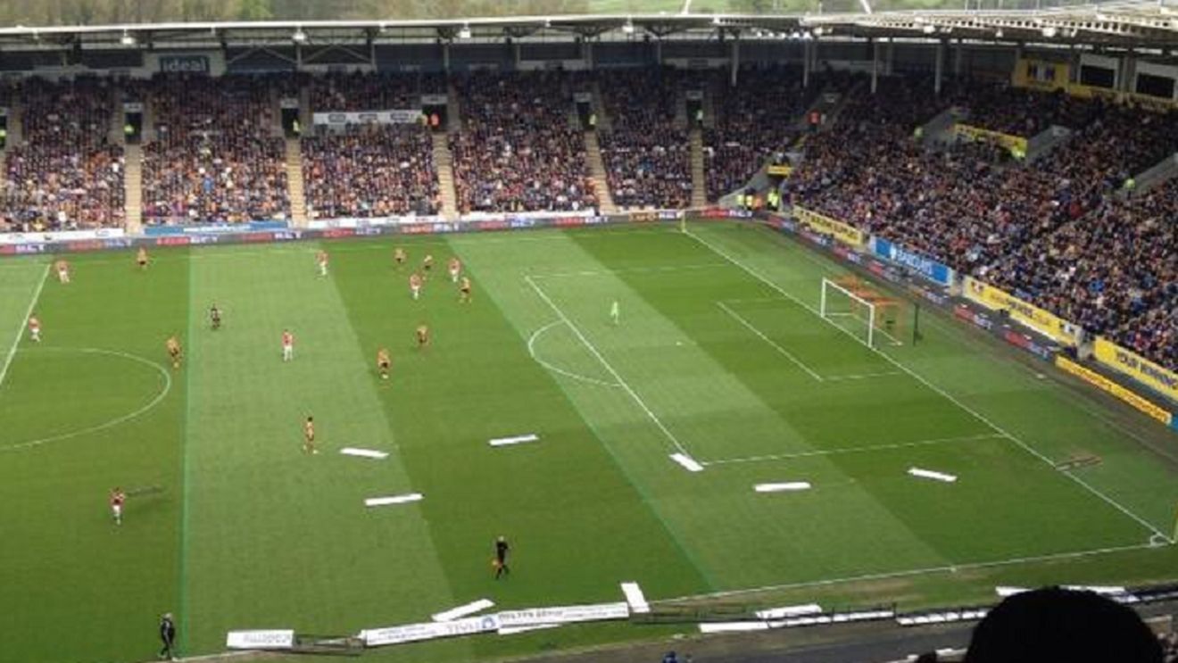 Scene SF la Hull - Arsenal. VIDEO - O situație greu de imaginat putea duce la accidente grave