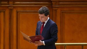 Nicușor Dan a fost somat: „Este o urgenţă naţională, nu un moft”