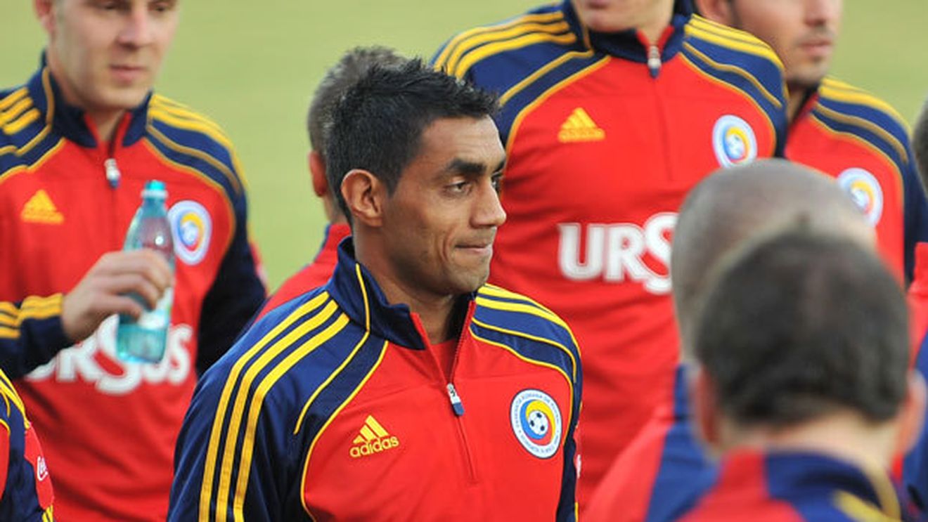 Nicoliță refuză să fie umilit de tatăl cerșetor:** "Are un tupeu fantastic, vrea bani ca să-i dea pe curve!" Fostul stelist își acuză părintele de șantaj