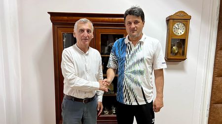 Adrian Falub rămâne antrenor în Liga 3 și debutează la noua sa echipă chiar împotriva fosteia: ”Pentru oricine care antrenează în orașul în care s-a născut este un motiv de bucurie”