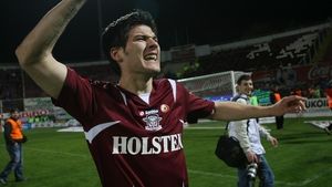 Săpunaru, mesaj emoționant pentru Lupu! "Hai, fă-te bine!" Ce îi transmite fundașul idolului său din copilărie