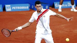 Hănescu, în turul doi la Buenos Aires