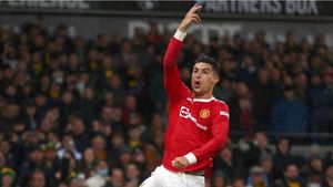 Dureros de amuzant! Un bărbat a ajuns la spital după ce a încercat să imite celebra mișcare „Siuuu” prin care superstarul Cristiano Ronaldo își celebrează reușitele!