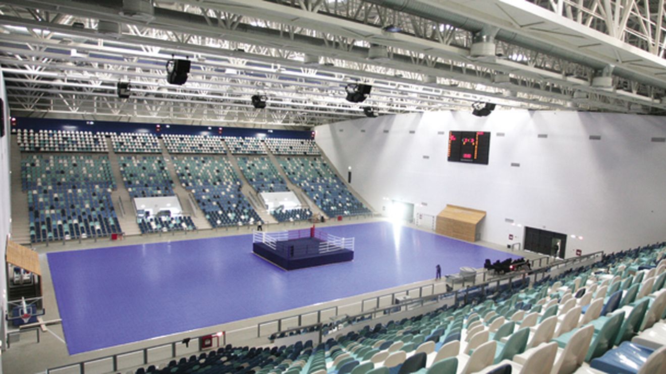 Reportaj cu o fantomă înviată!** Craiova are sală după 18 ani