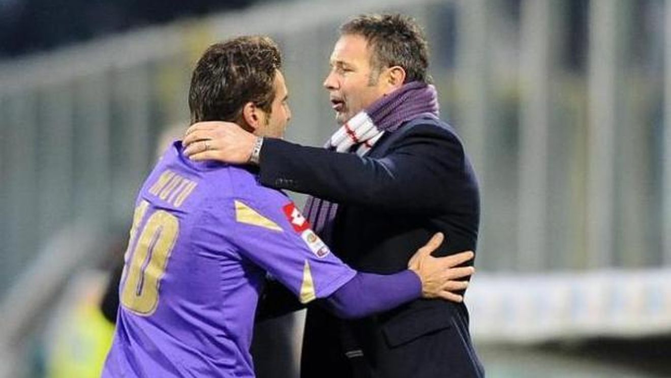 Transferul lui Mutu la Galata, anunțat pe Twitter!** Mihajlovic: "Nu îl mai vreau" Lăcă: "Nu vine în România"