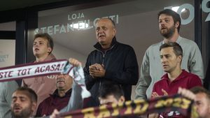 Rapid riscă depunctarea și blocarea transferurilor. Ce se întâmplă la echipa lui Dan Șucu