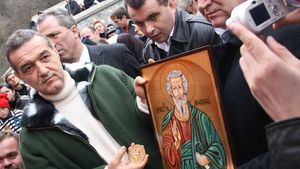 VIDEO Păun și Moraes se lăfăie în lux la Sofia!** Gigi Becali sigur ar vrea să fie șeful lui ȚSKA după ce va vedea asta