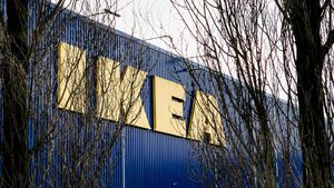 Un milionar celebru își face cumpărăturile din IKEA. Nu le-a venit să creadă când l-au văzut în magazin