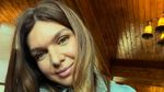 Simona Halep, bogată și divorțată, a atras toate privirile cu apariția ei la gala pentru Nadia Comăneci. Și-a făcut selfie în oglindă