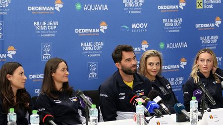 „Fetele vor împărți cel puțin 350.000 de euro”. Mesajul buclucaș înainte de meciul de tenis Japonia - România în Billie Jean King Cup. Cine transmite la TV competiția de la Malaga. SPECIAL
