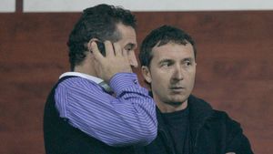 E pe lista lui Becali, dar managerul nu-l vrea! Jucătorul care poate rezolva problema Stelei:** "Dacă te prinde în gura porții, nu te iartă!"