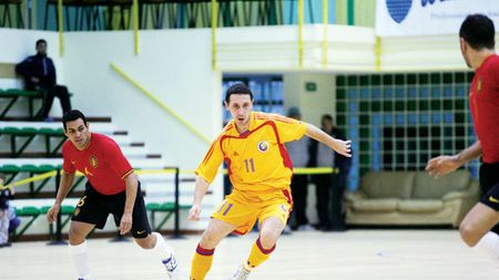 Ne pregătim de Mondiale...** la futsal