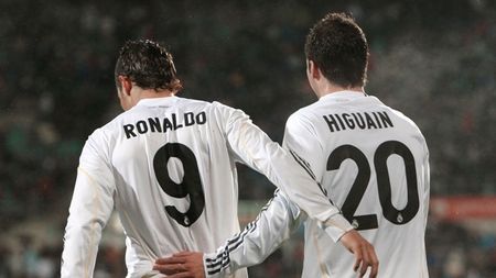 FABULOS! Ronaldo și Higuain, depășiți doar de Barcelona!** Sunt cel mai bun cuplu de atacanți al Europei, TOP 3 e încheiat de 2 români!