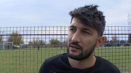 Florin Costea nu mai înțelege nimic: "De ce m-au înjurat niște suporteri care cândva mă aclamau?". Revolta atacantului după meciul dintre U Craiova CS 2 și FC U Craiova