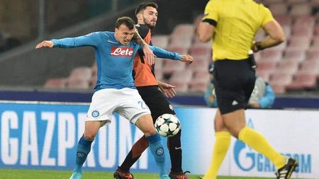 Ghinion pentru Chiricheș, la primul meci după șase luni de absență. Fundașul s-a ales cu un "cadou" din meciul Napoli - FC Zurich: "Am primit un pumn!"