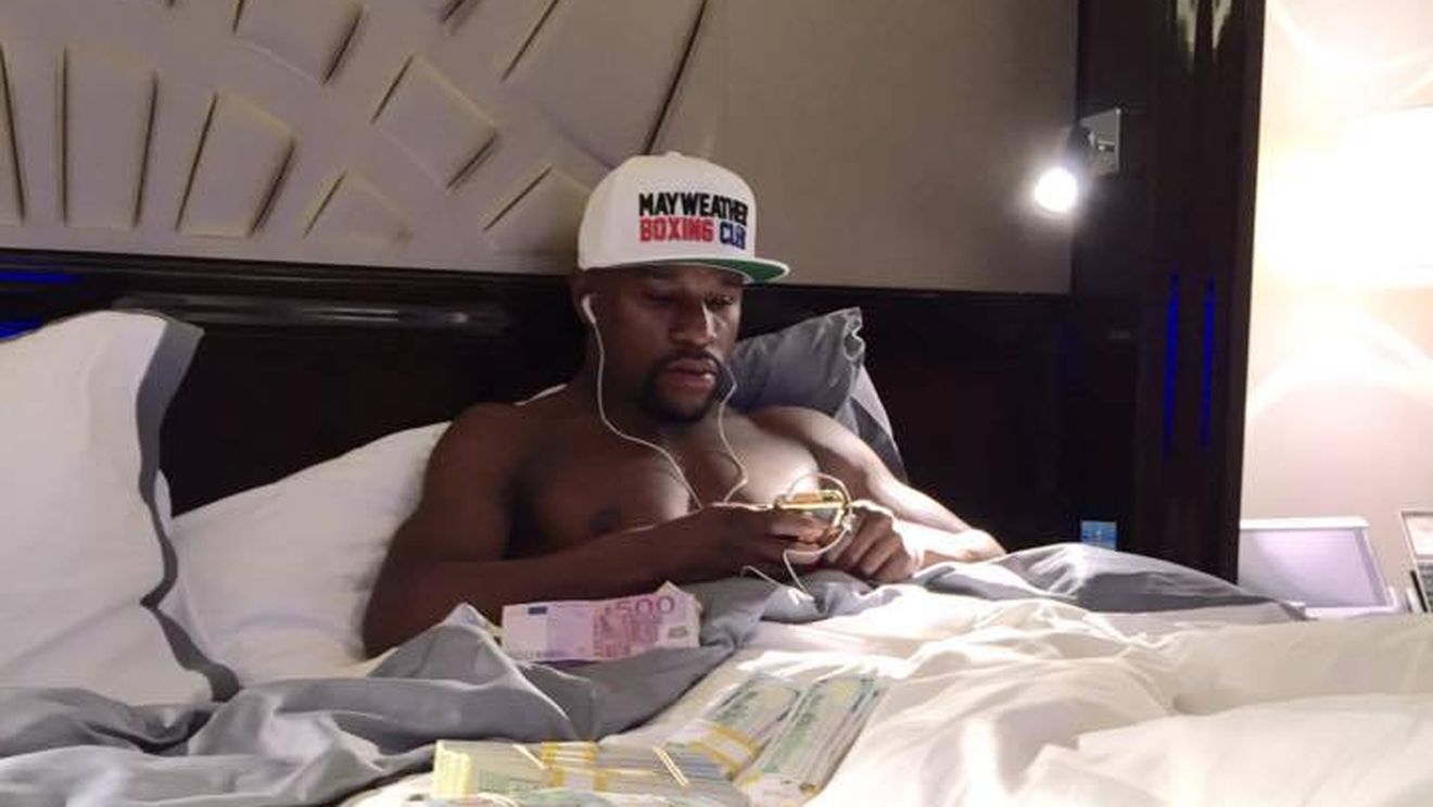Floyd Mayweather câștigă o sumă uluitoare: 142.000 de euro pe secundă pentru meciul din Ajun de Anul Nou!