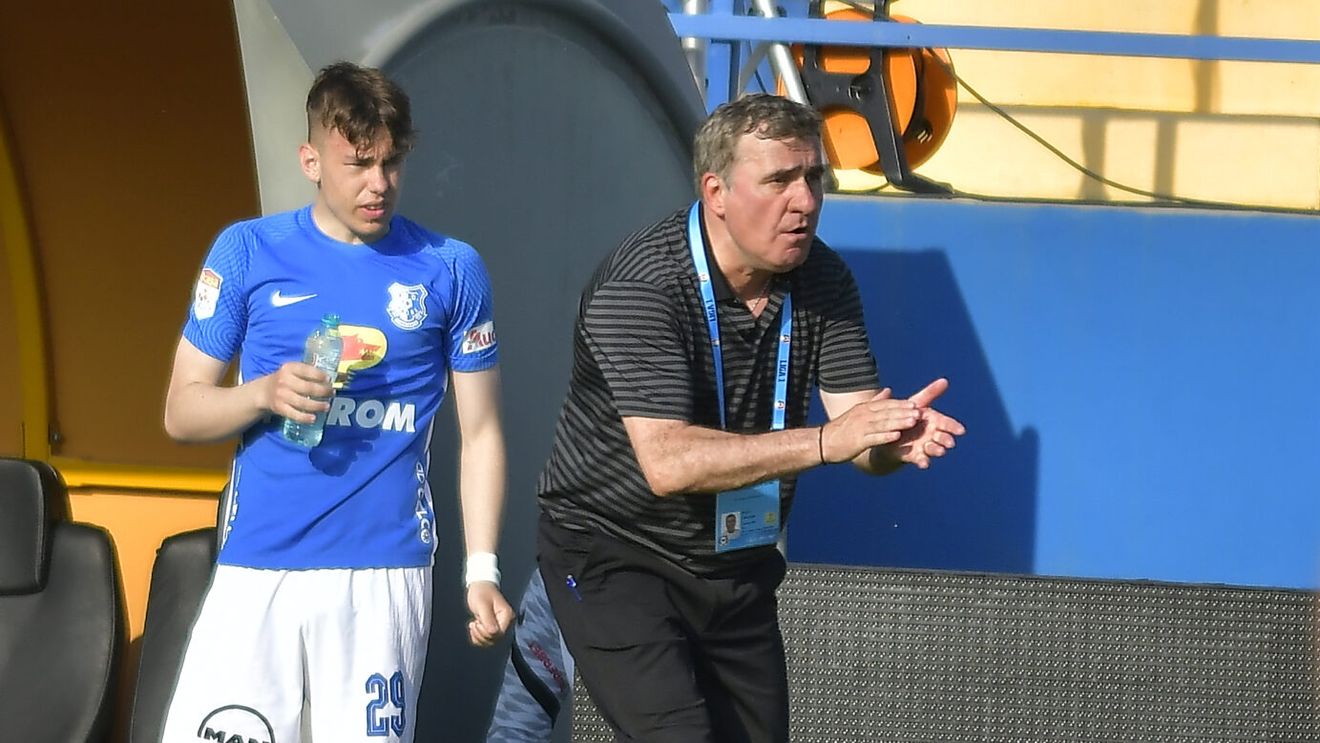 Nici Gică Hagi nu își poate explica de ce s-a „prăbușit” ascensiunea fotbalistului pe care Betis Sevilla era gata să plătească o sumă uriașă! Mijlocașul Farului a fost unul dintre pilonii naționalei U21 a României