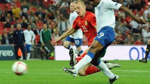 Juve schimbă tot în ofensivă! Defoe, dorit la Torino!