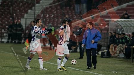 Zicu: "Am meritat victoria! I-am dominat** pe cei de la CFR la capitolul fizic"