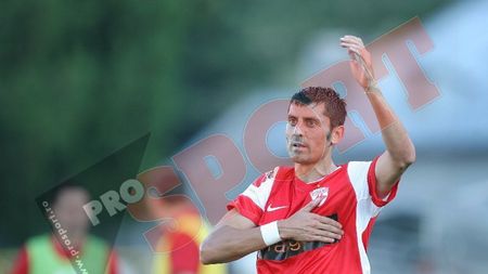 "Câinii" rămân LIDERI, fără gol primit!** Sportul - Dinamo 0-2!