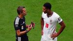 Cum l-a numit Jude Bellingham pe arbitrul Clement Turpin după Norvegia – Anglia 1-2 și ce i-a zis mama lui