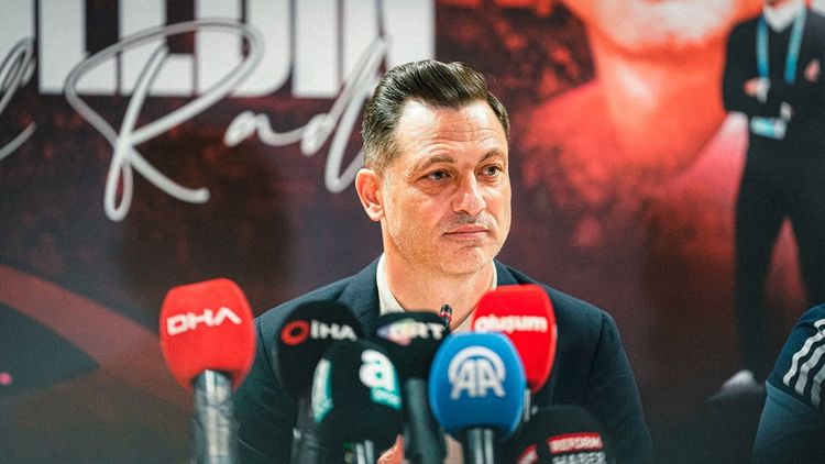 Mirel Rădoi, spulberat la debutul la Gaziantep