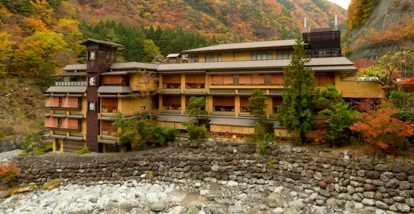 Cum arată cel mai vechi hotel din lume: este funcțional de 1.300 de ani. Clădirea se află în Cartea Recordurilor