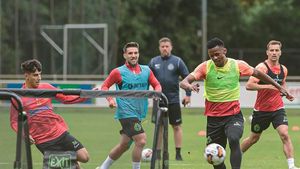 Ce s-a întâmplat cu Ngezana la scurt timp după ce a semnat cu FCSB! Va avea viață grea cu oamenii lui Gigi Becali